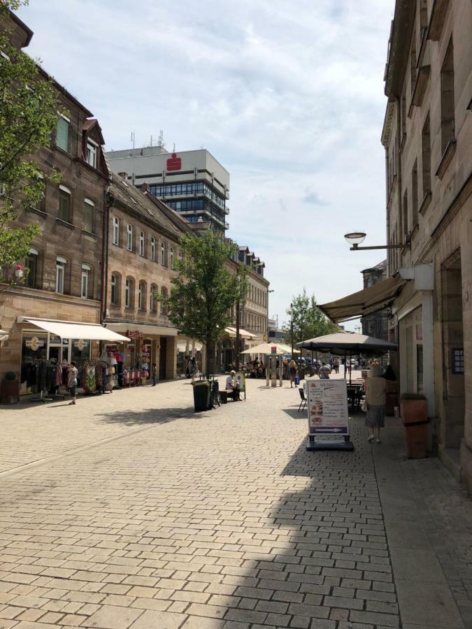 Downtown City - Privaterooms Fürth Exterior foto