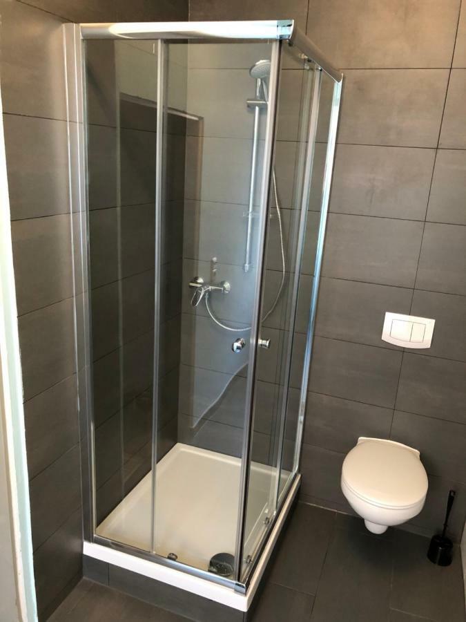 Downtown City - Privaterooms Fürth Exterior foto